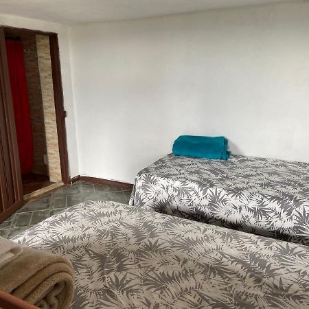Hostal Hollywood Inn Ριονέγρο Εξωτερικό φωτογραφία